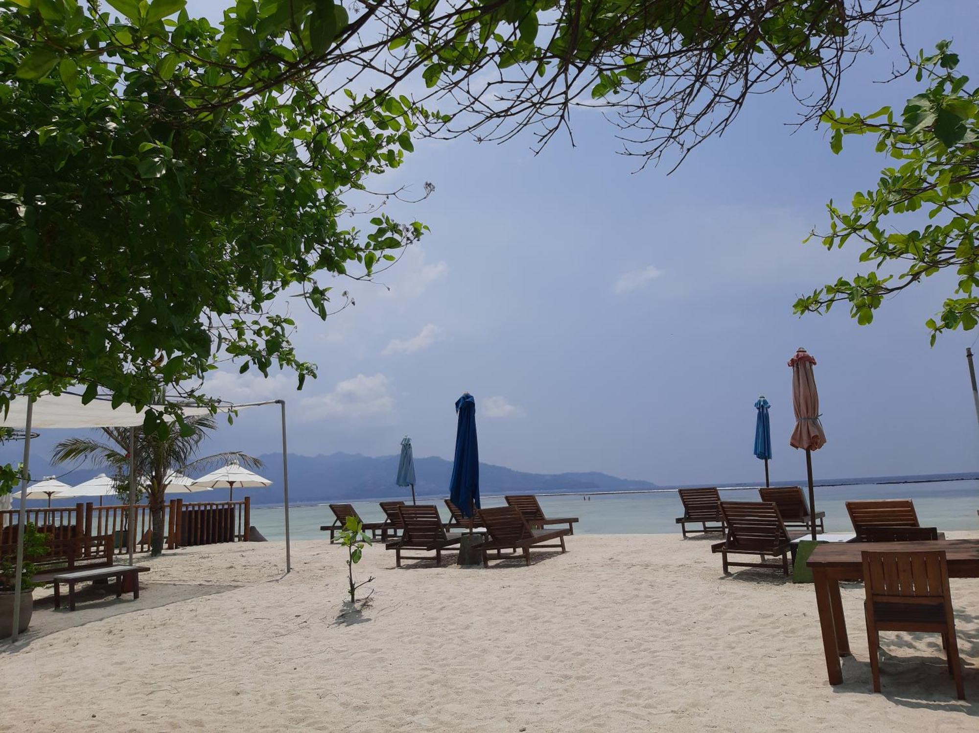 Mola2 Resort Gili Air Exterior photo