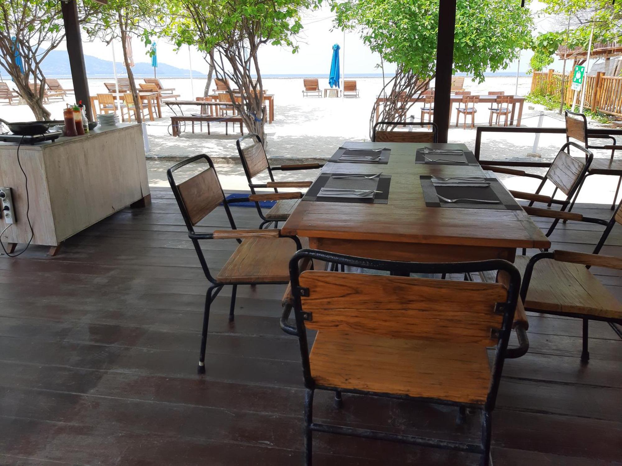 Mola2 Resort Gili Air Exterior photo