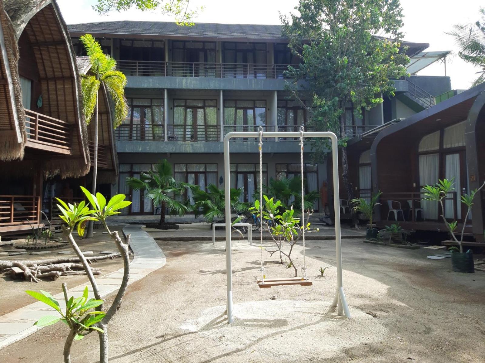 Mola2 Resort Gili Air Exterior photo