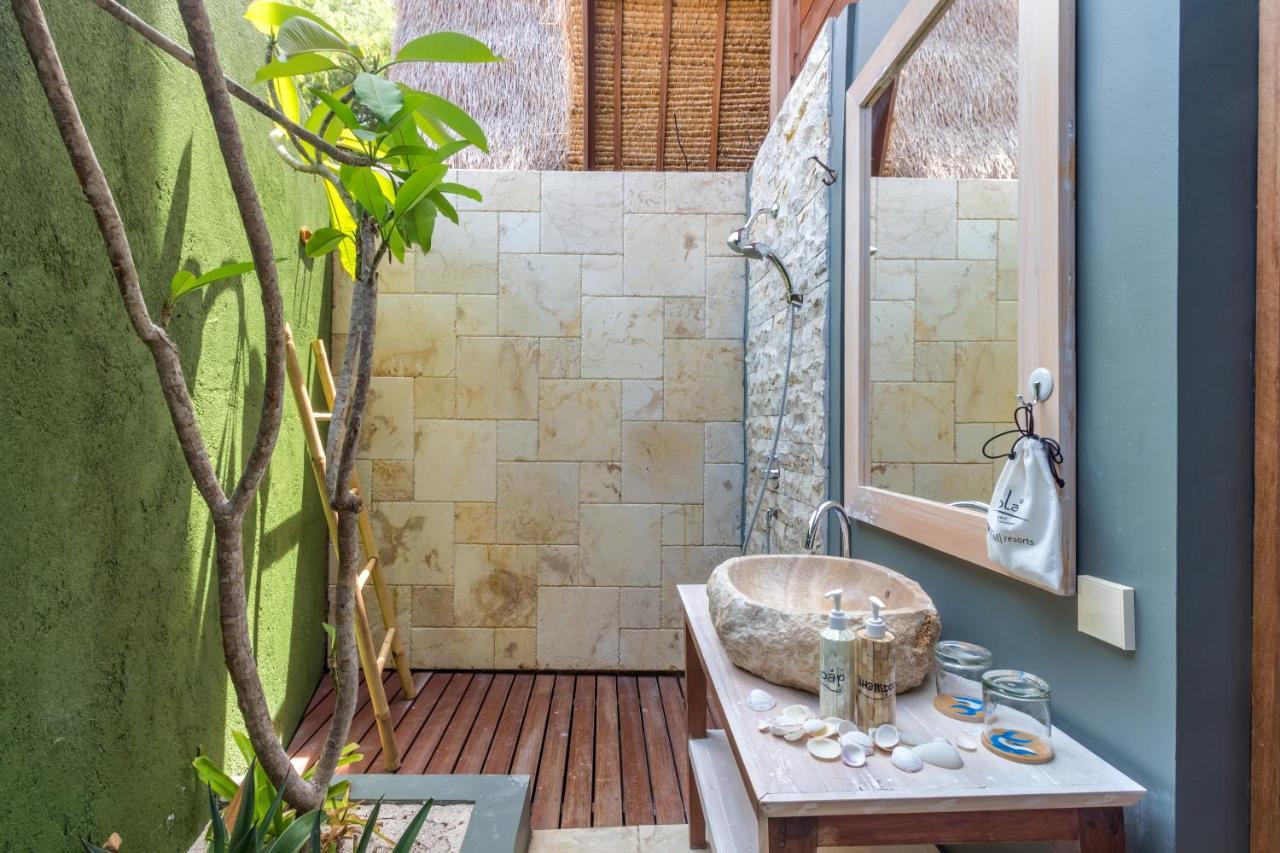 Mola2 Resort Gili Air Exterior photo